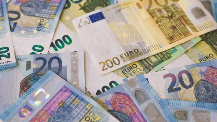 8 voordelen cash